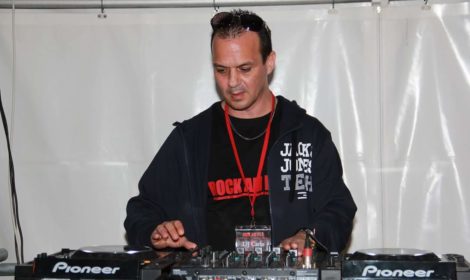 DJ Carlo